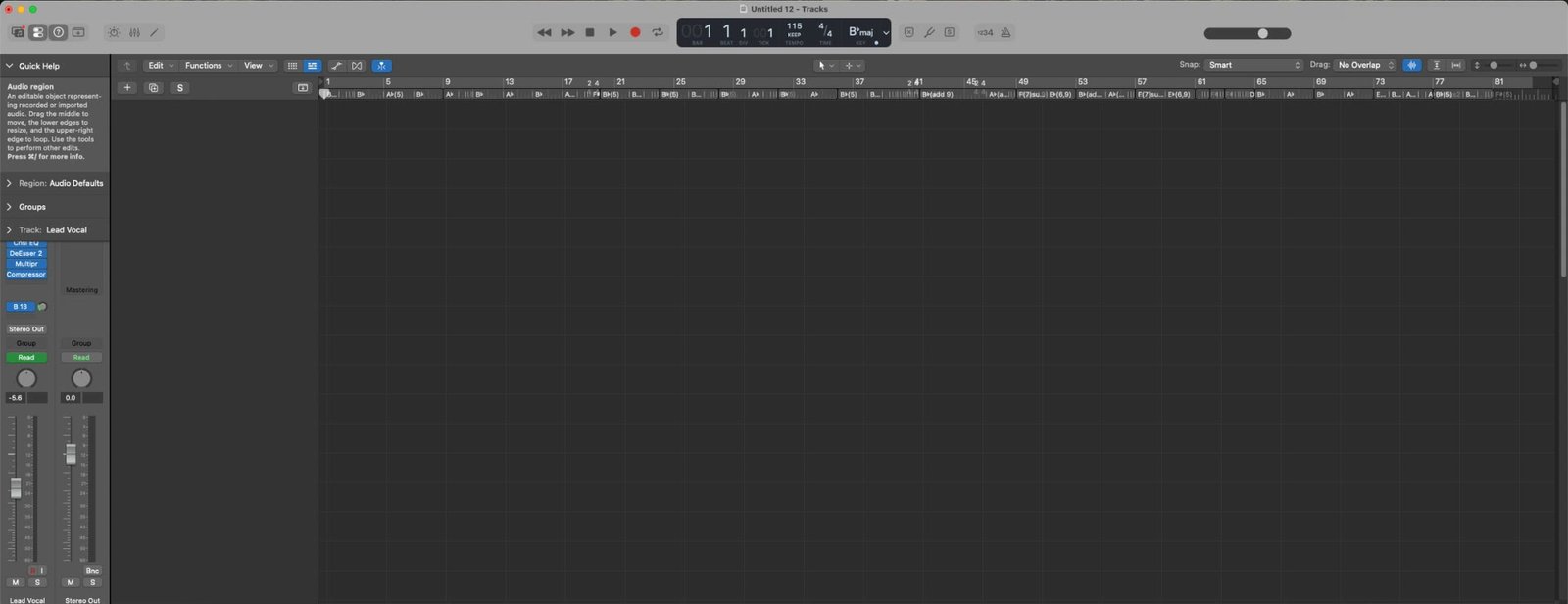 空白的 Logic Pro Project，隨捲動逐條音軌填滿，再打開混音台，成為一首完整的歌